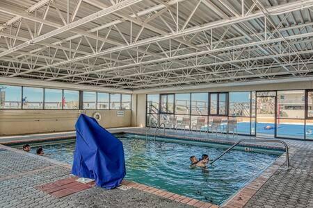 The Scallop By Brightwild-Beachfront Condo Destin Exterior foto